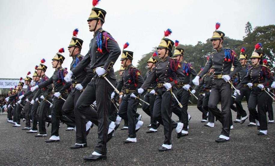 Curitiba, 15 de Junho de 2018.