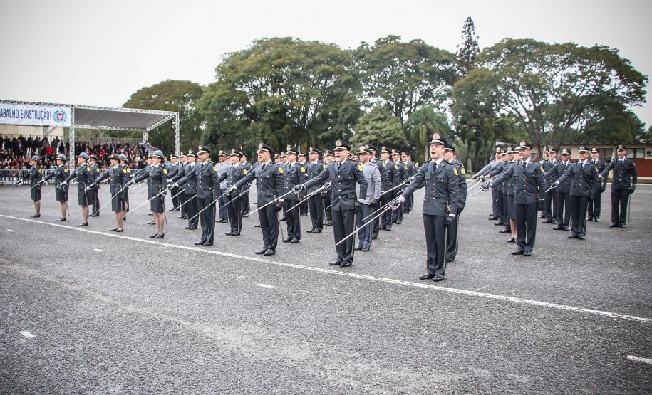Curitiba, 15 de Junho de 2018.