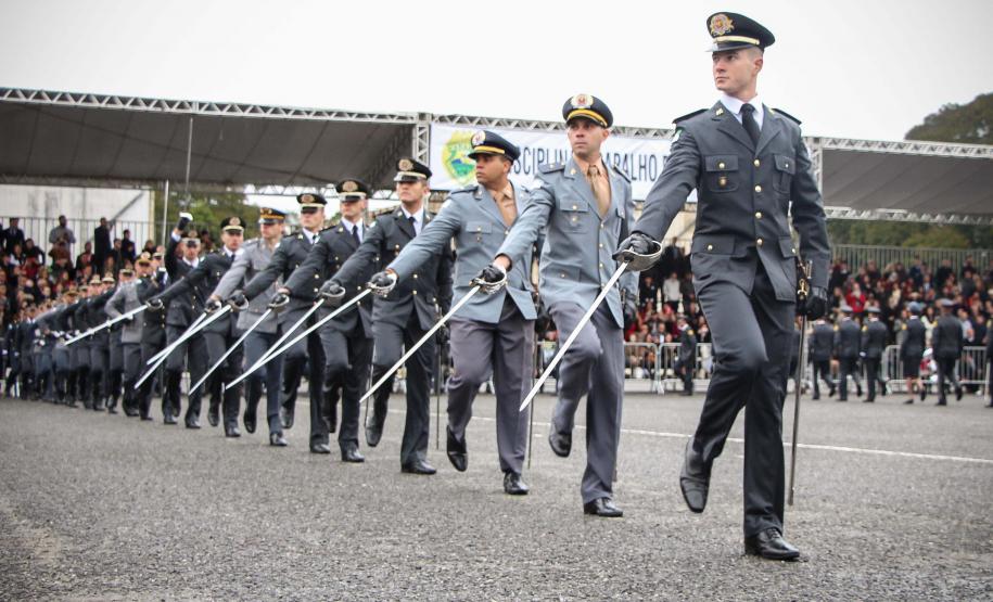 Curitiba, 15 de Junho de 2018.