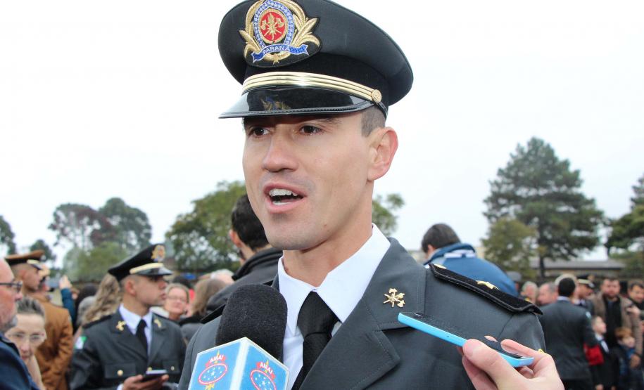 Curitiba, 15 de Junho de 2018.