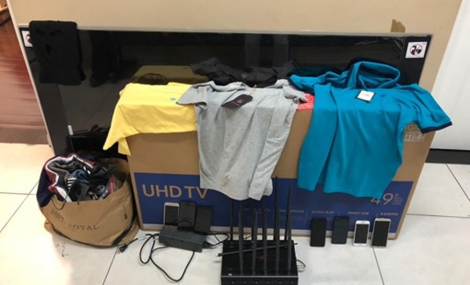 Grupo furta roupas e televisores, mas acaba presa pela PM na Capital