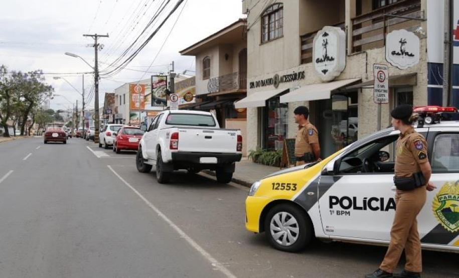 Policiamento preventivo da PM e dedicação dos policiais militares reduz criminalidade em ponta Grossa, Campos Gerais