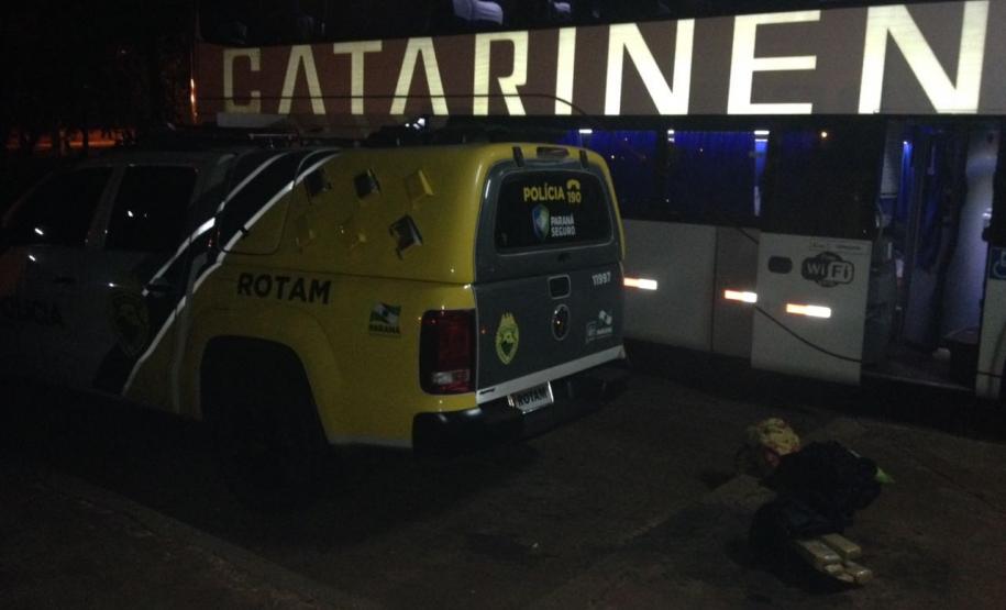 Ações da PM em Cascavel e região resultam em duas armas e mais de 10 quilos de maconha apreendidos Ações da PM em Cascavel e região resultam em duas armas e mais de 10 quilos de maconha apreendidos