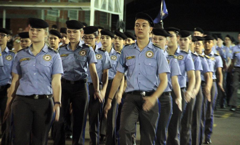 Colégio da Polícia Militar de Londrina garante médias superiores à do estado em Português e em Matemática na prova SAEP