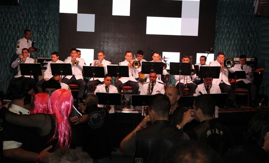 Hard Rock Café é palco de show da Banda de Música da PM em prol da Campanha Outubro Rosa Hard Rock Café é palco de show da Banda de Música da PM em prol da Campanha Outubro Rosa