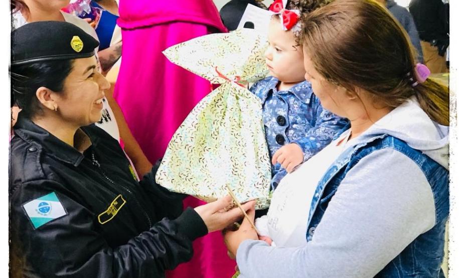 Campanha feita pela 1ª CIPM beneficia mais de 300 crianças no Sudeste do Estado