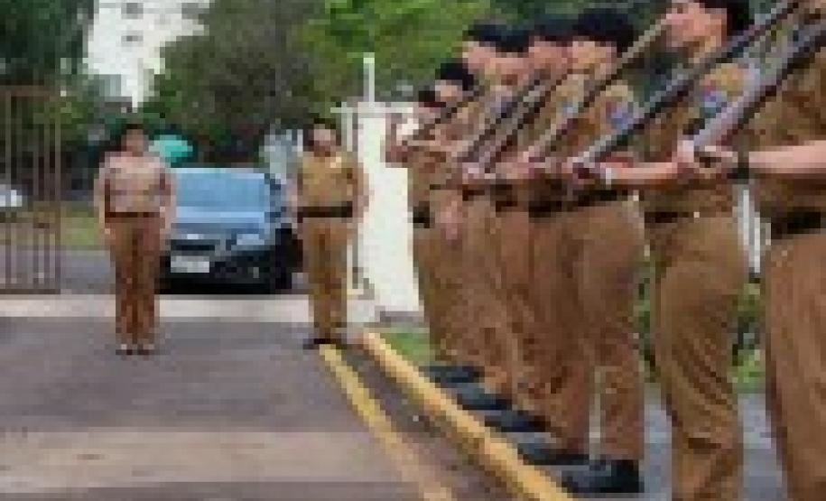 Novas viaturas são entregues à Polícia Militar em Cascavel (PR), no Oeste do estado