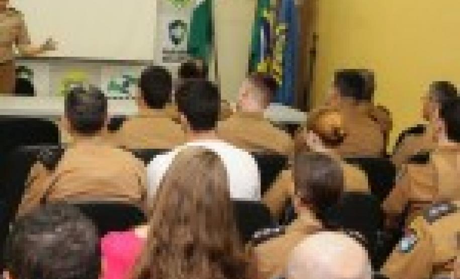 Novas viaturas são entregues à Polícia Militar em Cascavel (PR), no Oeste do estado