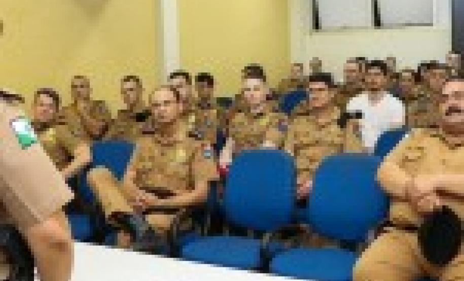 Novas viaturas são entregues à Polícia Militar em Cascavel (PR), no Oeste do estado