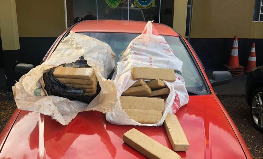 BPRv apreende mais de 50 quilos de maconha durante abordagem na PR 180, no Oeste do estado