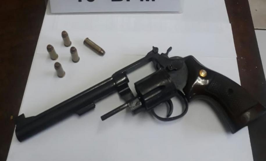 PM age com agilidade e detém suspeitos que tentavam roubar imóvel em Apucarana (PR)