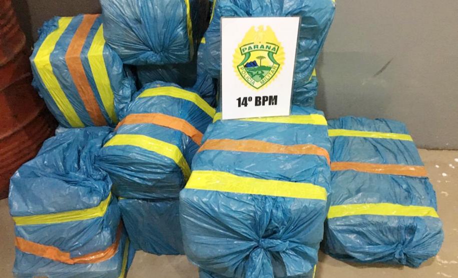 Em Foz do Iguaçu, policiais militares apreendem 389 quilos de maconha