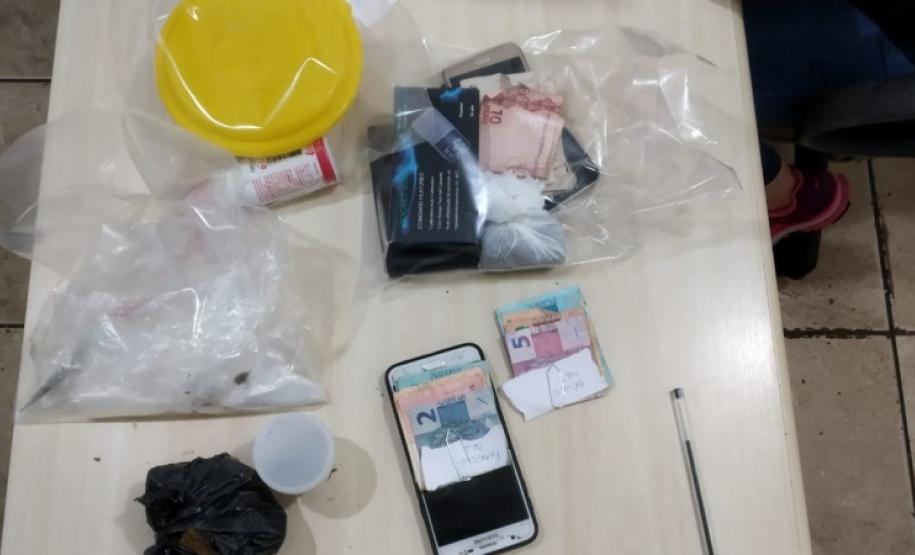 Três pessoas são encaminhadas por tráfico de drogas em Maringá (PR)