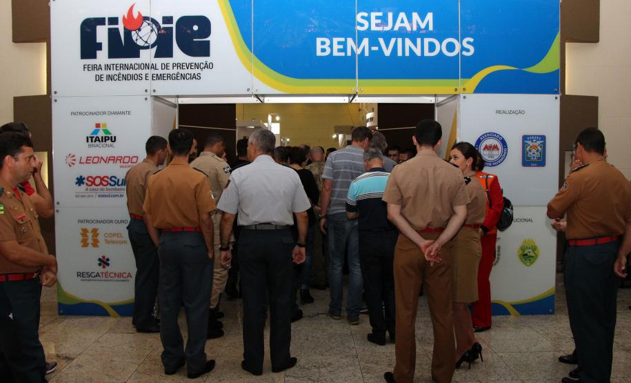 Foz do Iguaçu, 20 de novembro de 2018. XVIII SENABOM - Seminário Nacional de Bombeiros