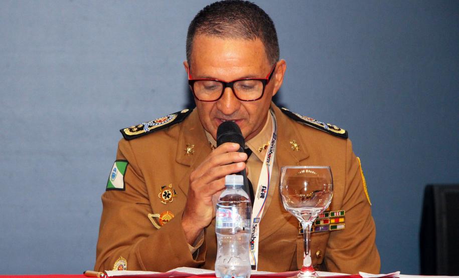 Cerca de 3 mil bombeiros militares de todo o Brasil participam da abertura do XVIII Seminário Nacional de Bombeiros em Foz do Iguaçu, no Paraná Cerca de 3 mil bombeiros militares de todo o Brasil participam da abertura do XVIII Seminário Nacional de Bombeiros em Foz do Iguaçu, no Paraná