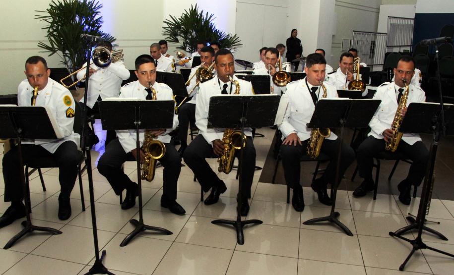 Cerca de 3 mil bombeiros militares de todo o Brasil participam da abertura do XVIII Seminário Nacional de Bombeiros em Foz do Iguaçu, no Paraná Cerca de 3 mil bombeiros militares de todo o Brasil participam da abertura do XVIII Seminário Nacional de Bombeiros em Foz do Iguaçu, no Paraná