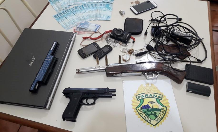 Grupo armado invade residência, rouba eletrônicos, mas é contido pela PM em São Miguel do Iguaçu (PR)