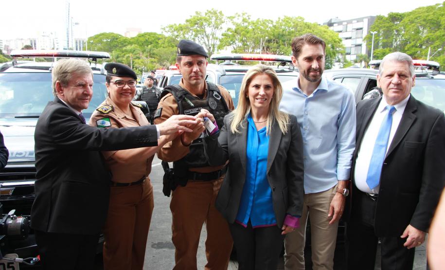 Curitiba, 27 de novembro de 2018 - Viaturas Trailblazers e guinchos são entregues à Polícia Militar do Paraná pelo Governo do Estado
