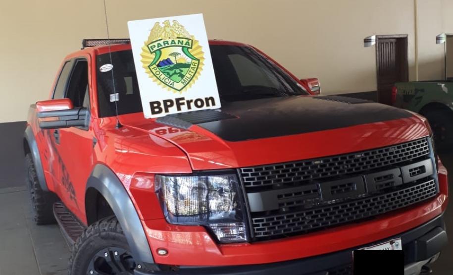 BPFron apreende cerca de 300 quilos de veneno agrícola contrabandeado, munições e recupera um veículo durante ações distintas no Oeste do estado BPFron apreende cerca de 300 quilos de veneno agrícola contrabandeado, munições e recupera um veículo durante ações distintas no Oeste do estado