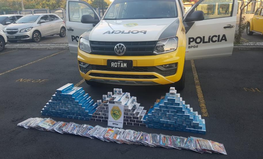 Estabelecimento que vendia cigarros contrabandeados é abordado pela PM em Piraquara (PR), na RMC Estabelecimento que vendia cigarros contrabandeados é abordado pela PM em Piraquara (PR), na RMC