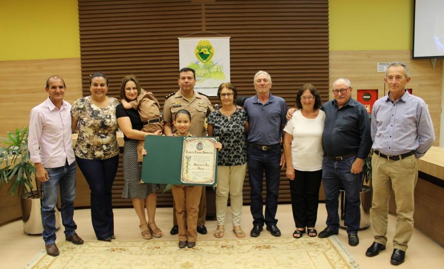 Vereadores de Pato Branco concedem ao tenente-coronel Dolenga o título de cidadão honorário