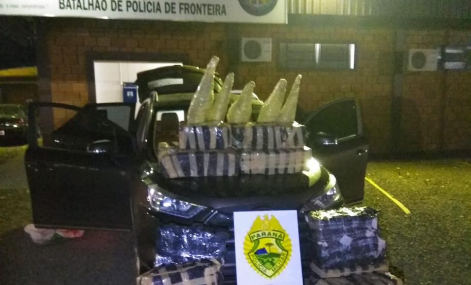 BPFron apreende maconha, skunk e recupera veículo em Marechal Cândido Rondon (PR)