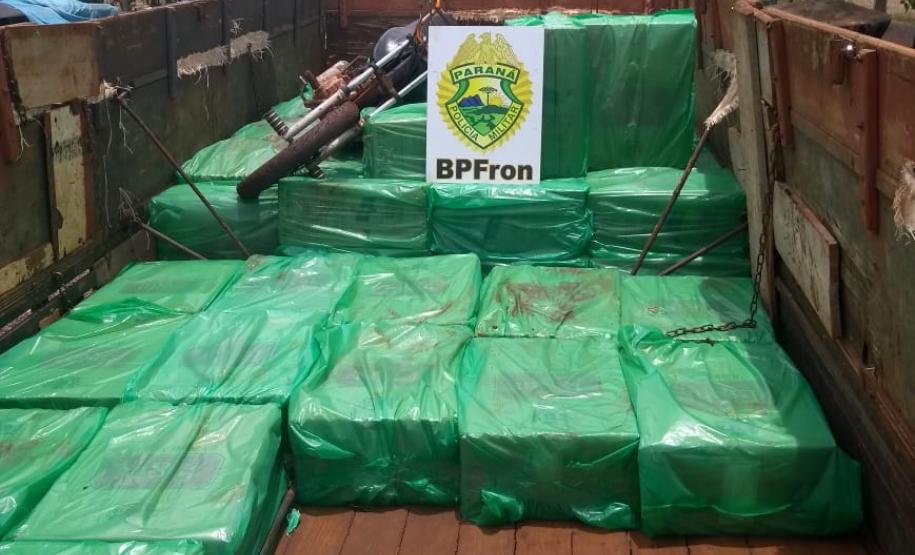 BPFron apreende caixas de cigarros contrabandeados na fronteira do estado