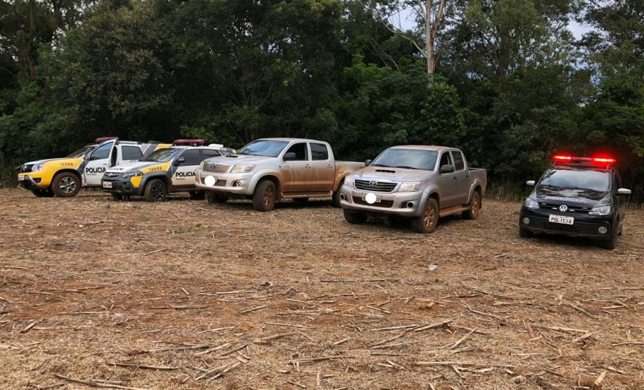 Carros roubados são recuperados e arma de fogo é apreendida pelo BPFron em Terra Roxa (PR), no Oeste paranaense