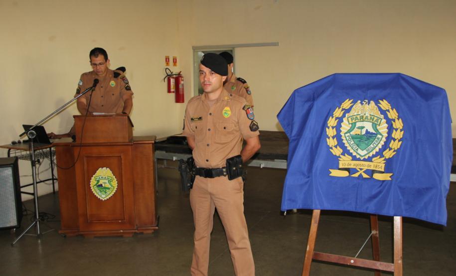 Soldado da PM é homenageado após salvar criança engasgada no Norte do estado