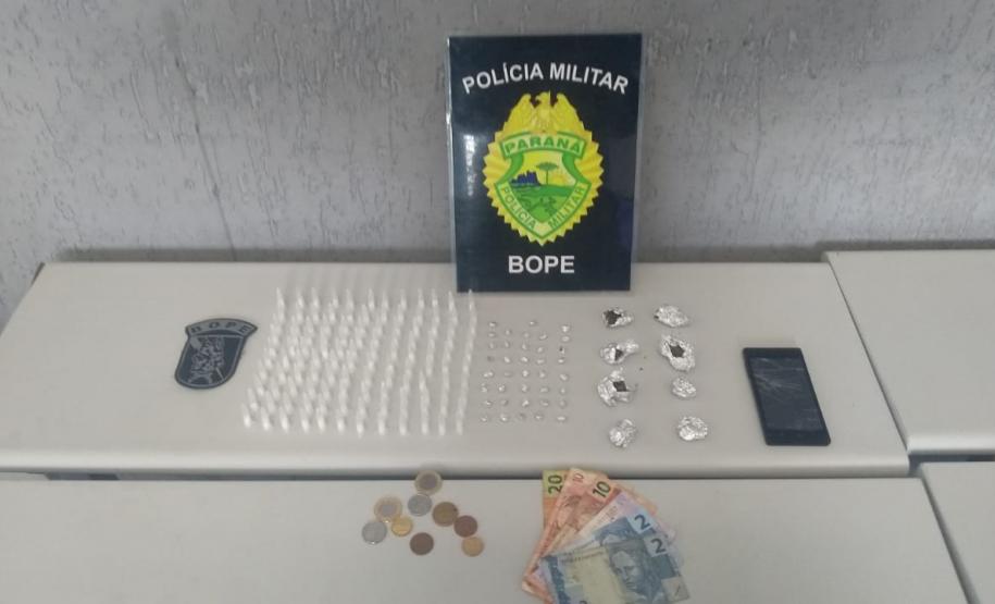 Rapaz é preso pelo BOPE com mais de 100 pinos de cocaína na Região Metropolitana de Curitiba (RMC)