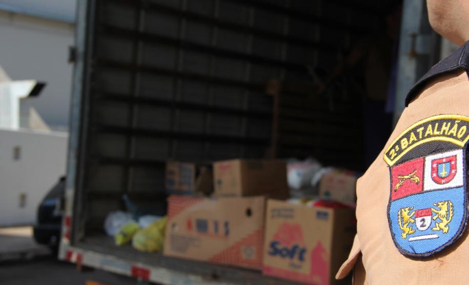 Ação integrada da PM com a comunidade resulta na coleta de mais de três toneladas de donativos
