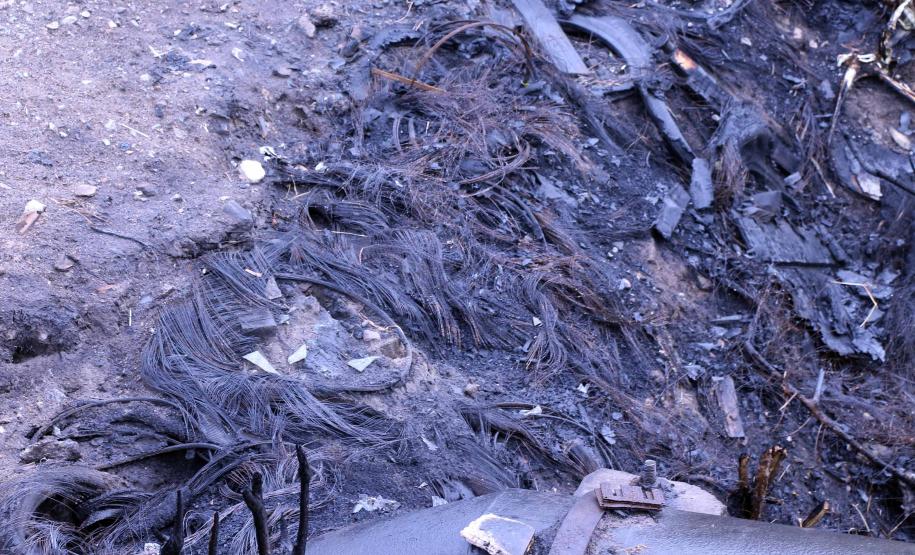 Dupla de policiais militares contém incêndio com baldinho e salva idosa de 74 anos com dificuldades de locomoção