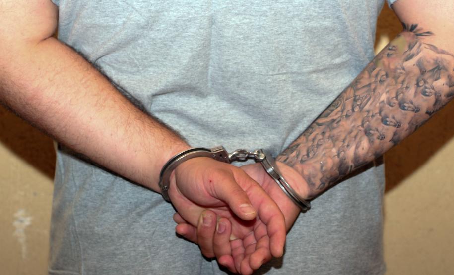 Matinhos, 03 de fevereiro de 2019. Operação Verão 2018/2019 - Flagrante Arma de Fogo