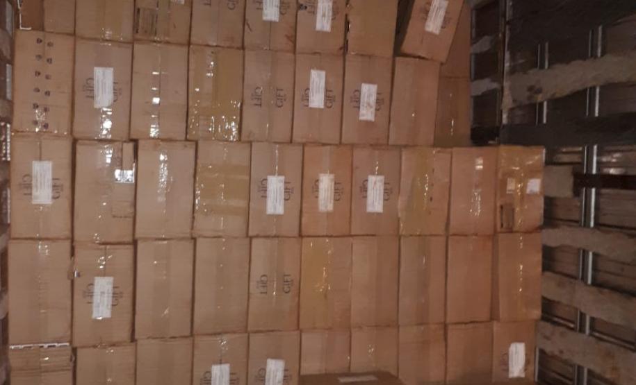 Contrabando de cigarros é frustrado em posto de combustíveis graças a ação da PM em Palmeira (PR)