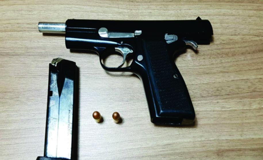 Após roubarem veículo e fazerem vítima refém, três homens são presos pela PM em Campo Mourão (PR)