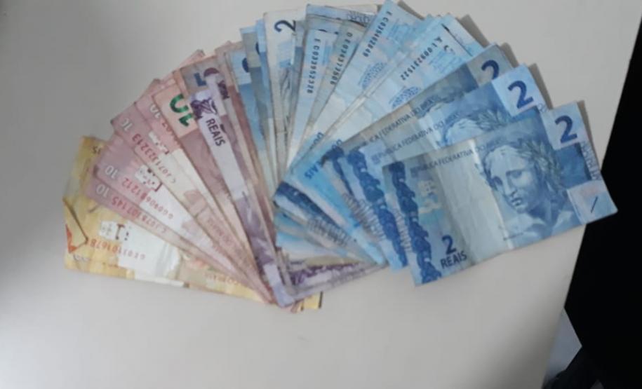 Mãe e filha são presas pela PM suspeitas de tráfico de drogas no Norte do estado