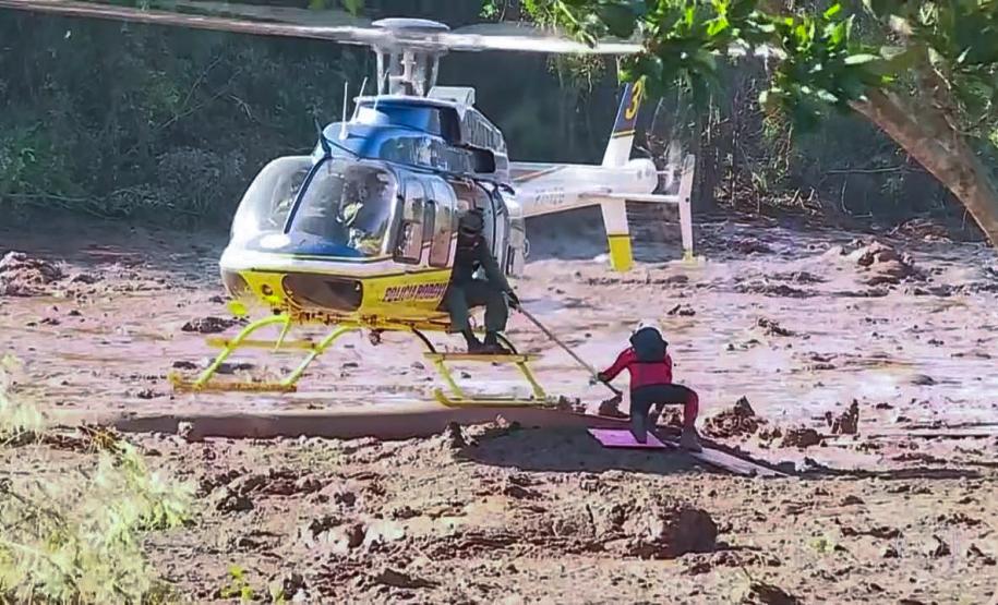 Bilhete de gratidão emocionou bombeiro do Paraná em Brumadinho