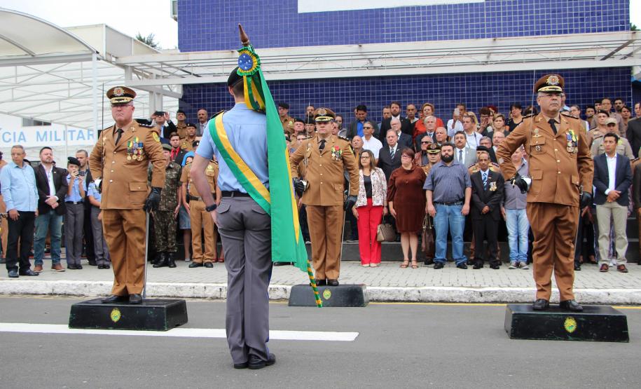 Colégio da Polícia Militar de Curitiba recebe novo Comandante durante solenidade na Capital