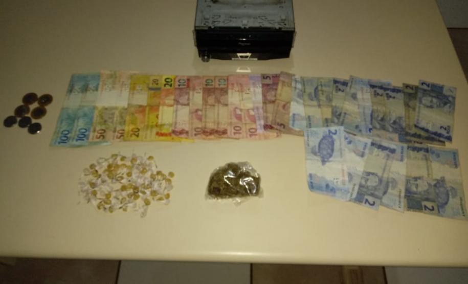 Homem é preso suspeito de envolvimento com tráfico de drogas no Norte do estado; 91 pedras de crack foram apreendidas