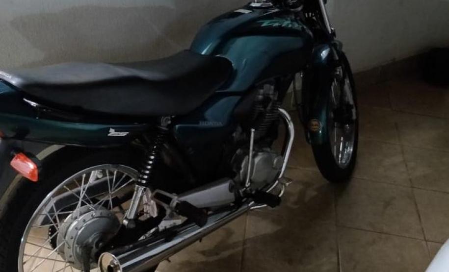 Motocicleta com alerta de roubo é recuperada pela PM em Londrina; dois são encaminhados