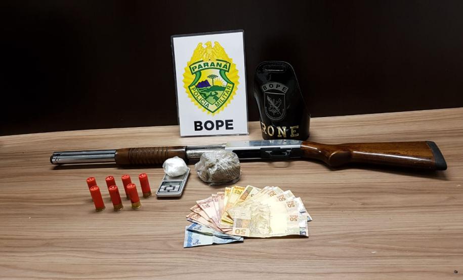 Jovens são encaminhados por possuir maconha e cocaína em Fazenda Rio Grande, na RMC