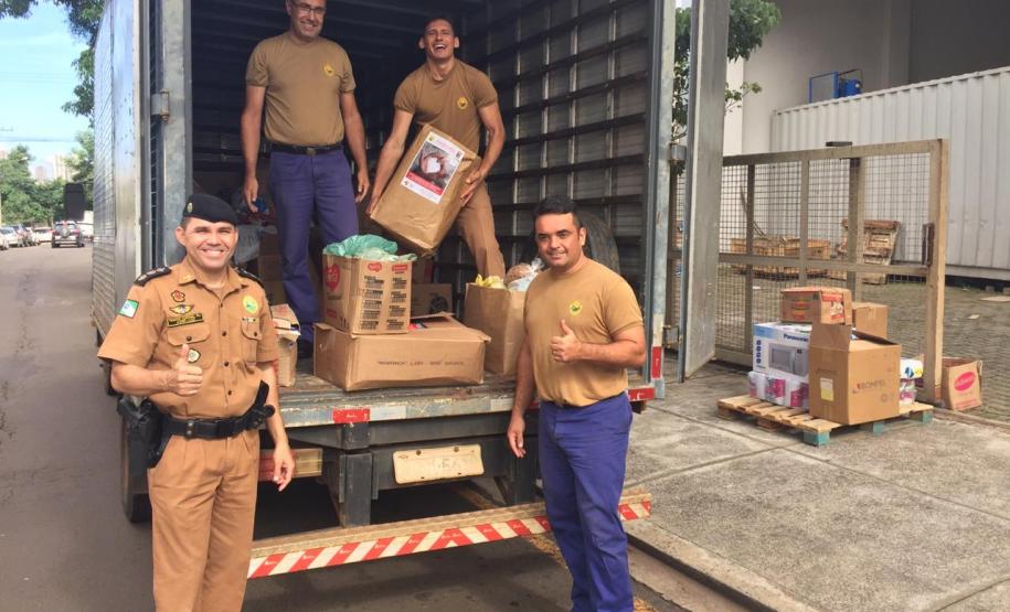 Campanha Abrace Vidas do 2º Batalhão arrecada quase oito toneladas de mantimentos para o Hospital do Câncer de Londrina (HCL)