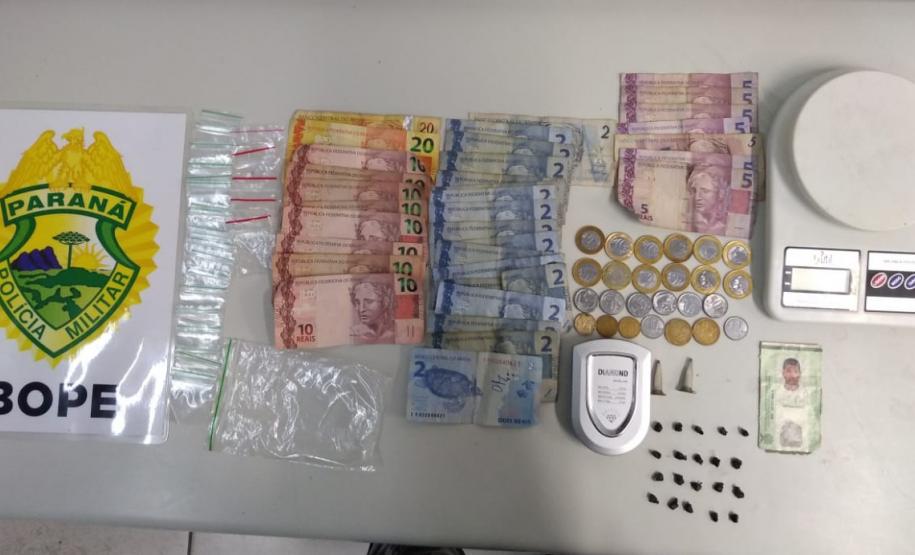 BOPE prende homem e apreende 20 pedras de crack na CIC em Curitiba