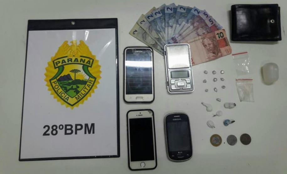 Suspeitos que tentavam fugir de abordagem são interceptados e PM apreende drogas na Lapa (PR)