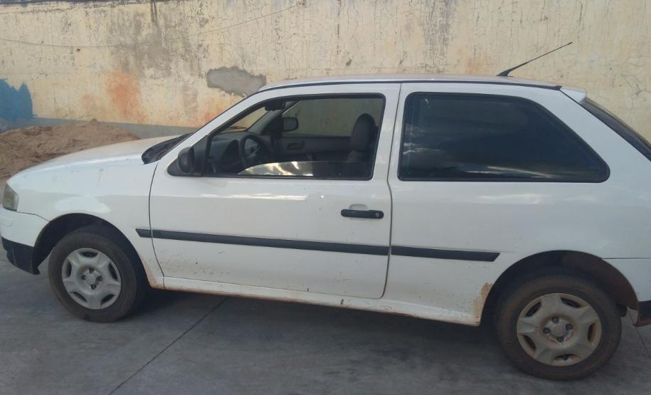 Veículo roubado em Floraí é localizado pela PM em Terra Rica (PR)