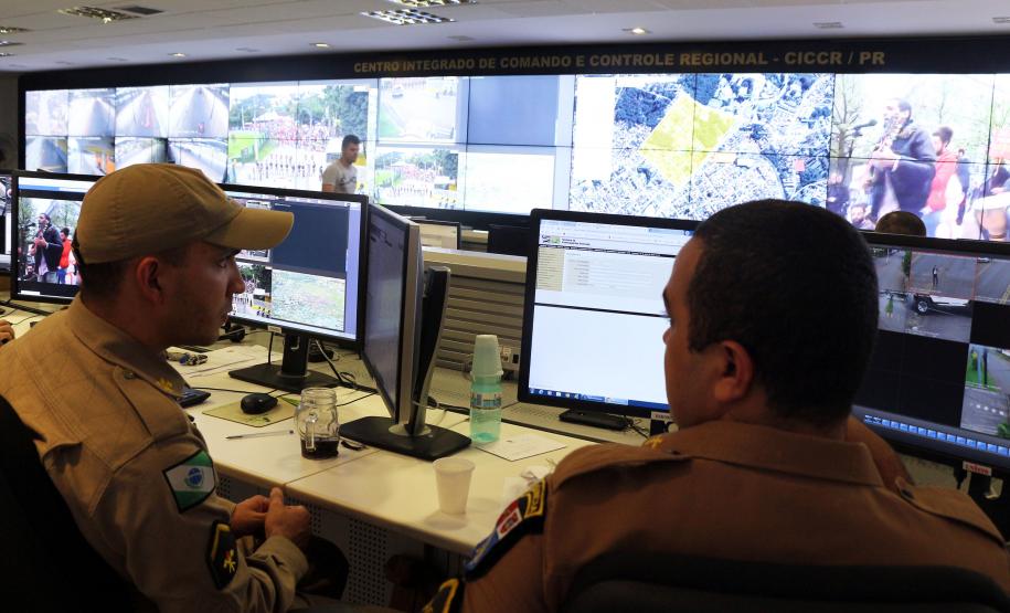 Curitiba, 07 de Abril de 2019. Policiamento nos arredores da Polícia Federal no dia 7 de Abril.