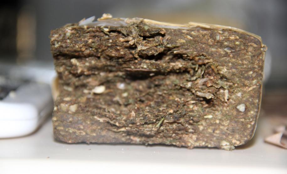 Suspeito de tráfico de drogas é preso em Curitiba (PR)