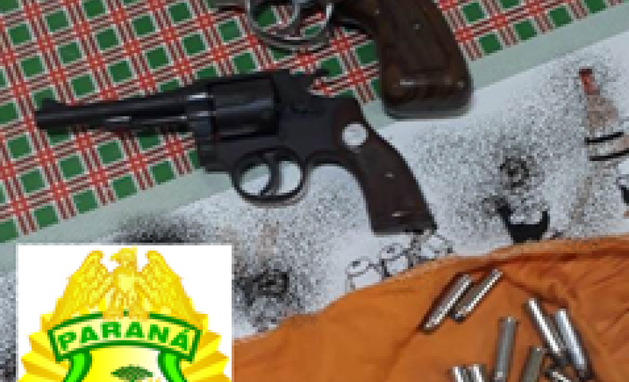 Cinco homens são presos, além de armas e munições apreendidas pela PM em Campo do Tenente