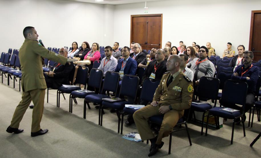 Pinhais, 11 de abril de 2019. Palestra do Cel. Hudson na Expotrade