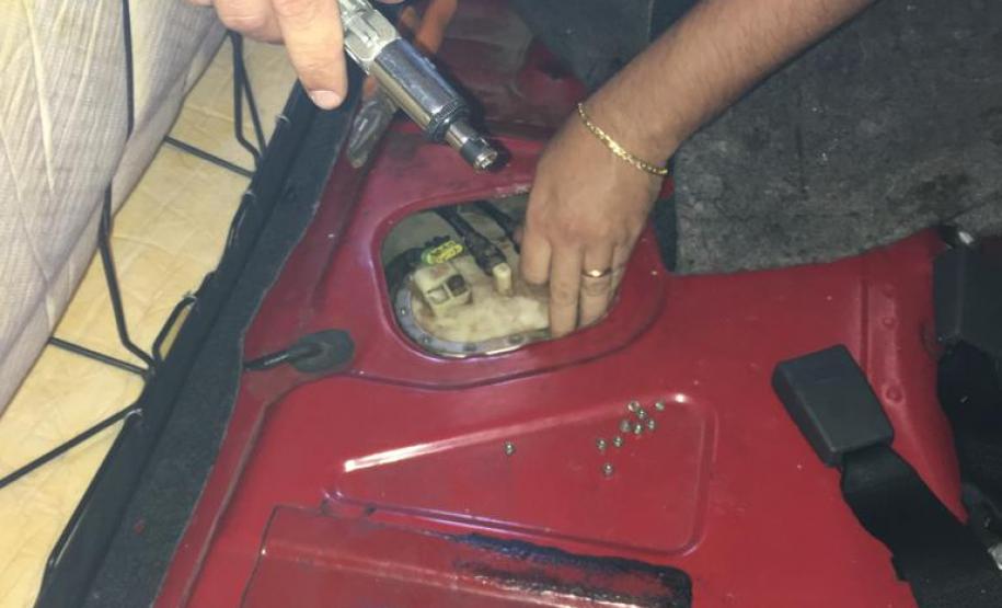 BPRv apreende 17 quilos de crack em tanque de veículo no Noroeste do estado BPRv apreende 17 quilos de crack em tanque de veículo no Noroeste do estado